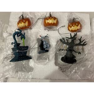 Hawthorne Village Nightmare Before Christmas Set of 6 Ornaments Zero, Fountain +